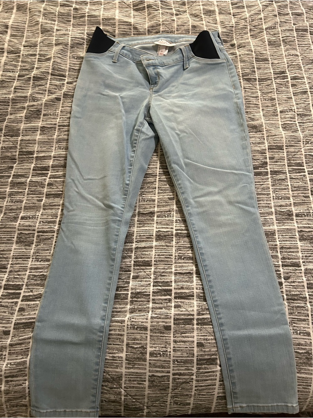 Light Blue Women’s Maternity Skinny Jeans